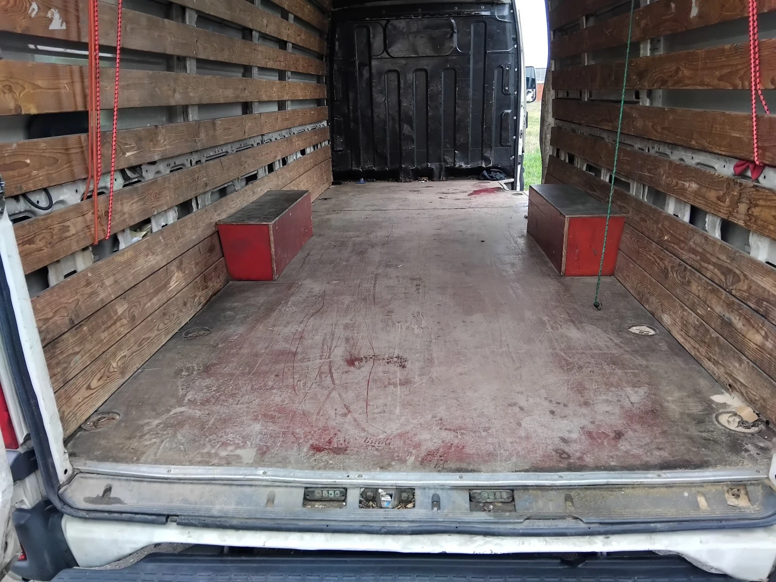 Iveco Daily 35s12, снимка 8 - Бусове и автобуси - 54113201