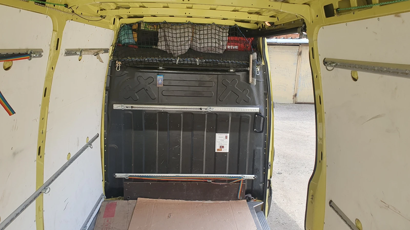 Iveco Daily, снимка 8 - Бусове и автобуси - 55461820