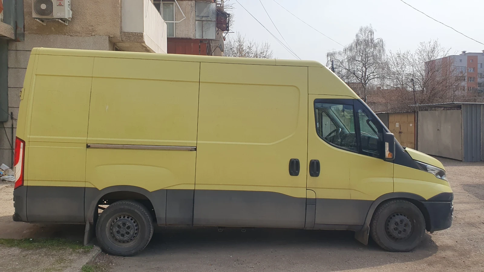 Iveco Daily, снимка 3 - Бусове и автобуси - 55461820