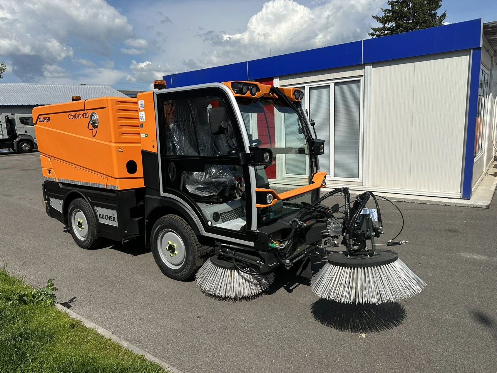 Bucher CityCat V20 | Mobile.bg   1