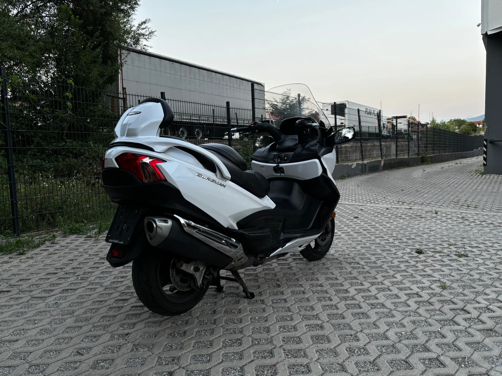 Suzuki Burgman 650* Executive* ABS* Лизинг* Доставка* Обслужване*, снимка 5 - Мотоциклети и мототехника - 55652066