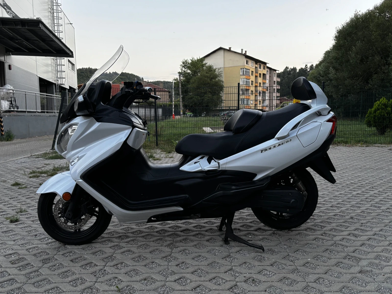 Suzuki Burgman 650* Executive* ABS* Лизинг* Доставка* Обслужване*, снимка 3 - Мотоциклети и мототехника - 55652066