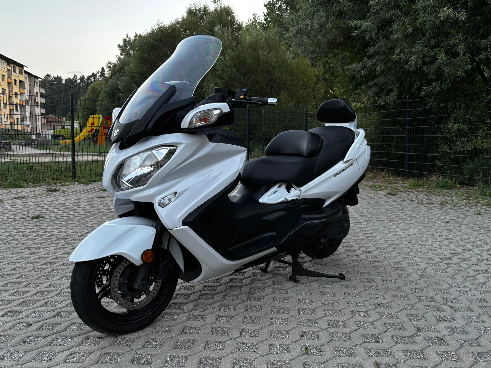 Suzuki Burgman 650* Executive* ABS* Лизинг* Доставка* Обслужване*, снимка 2 - Мотоциклети и мототехника - 55652066