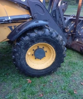 Багер Volvo BL71, снимка 5