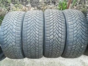 Гуми Зимни 225/50R17, снимка 1