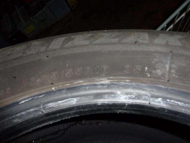 Гуми Зимни 225/55R16, снимка 9 - Гуми и джанти - 12765039