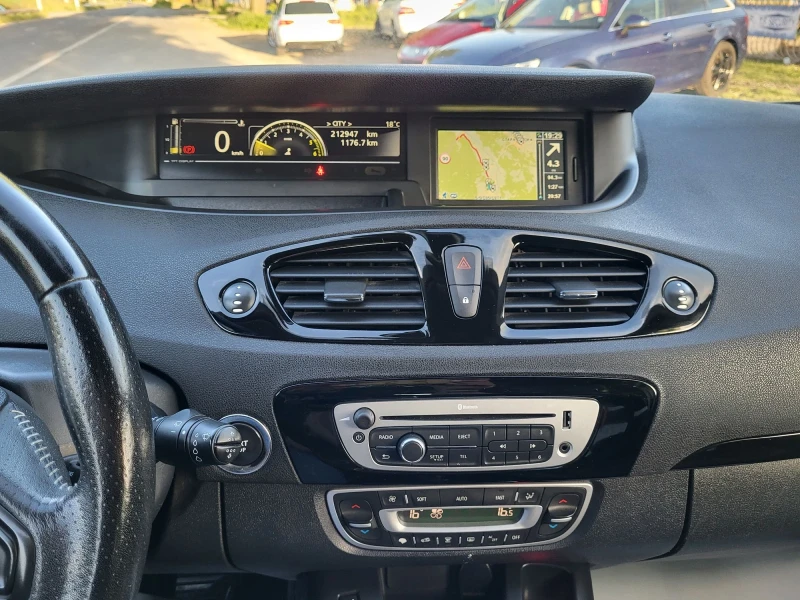 Renault Grand scenic 1, 6dci/7mes/BOSE/PANORAMA, снимка 14 - Автомобили и джипове - 45609039