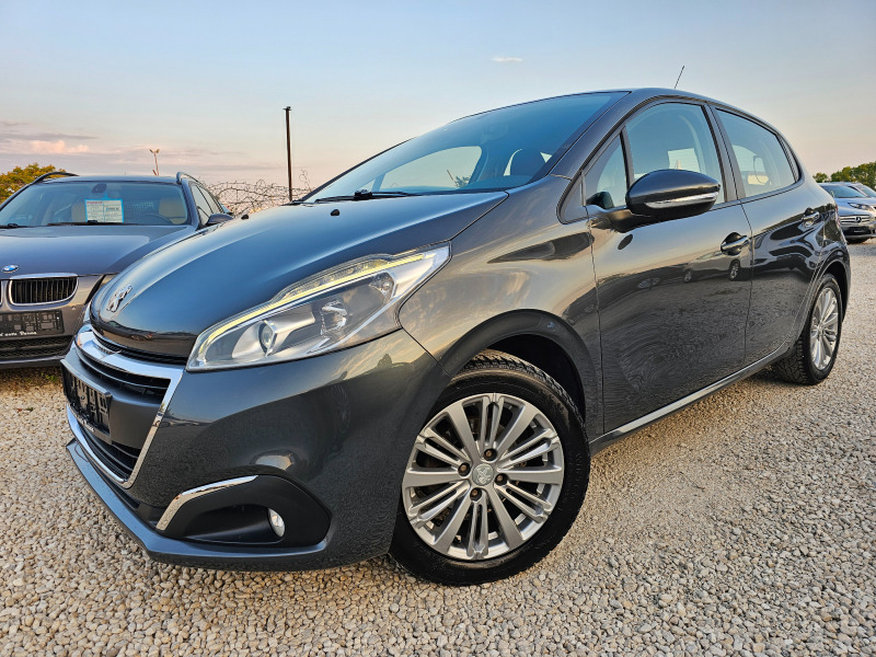 Peugeot 208 1.6HDi, Facelift, Allure , снимка 1 - Автомобили и джипове - 46264717