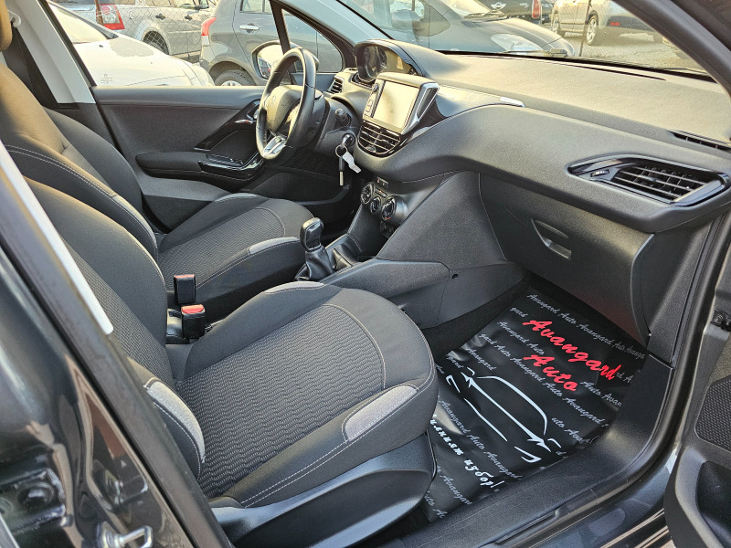 Peugeot 208 1.6HDi, Facelift, Allure , снимка 9 - Автомобили и джипове - 46264717