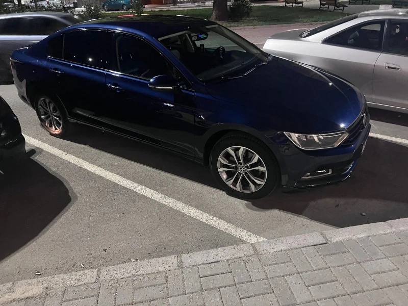 VW Passat, снимка 6 - Автомобили и джипове - 47415290