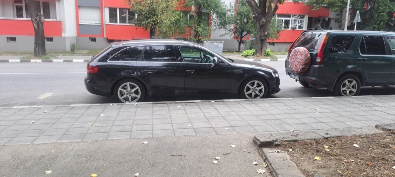 Audi A4 2.0TDI, снимка 9 - Автомобили и джипове - 47424123