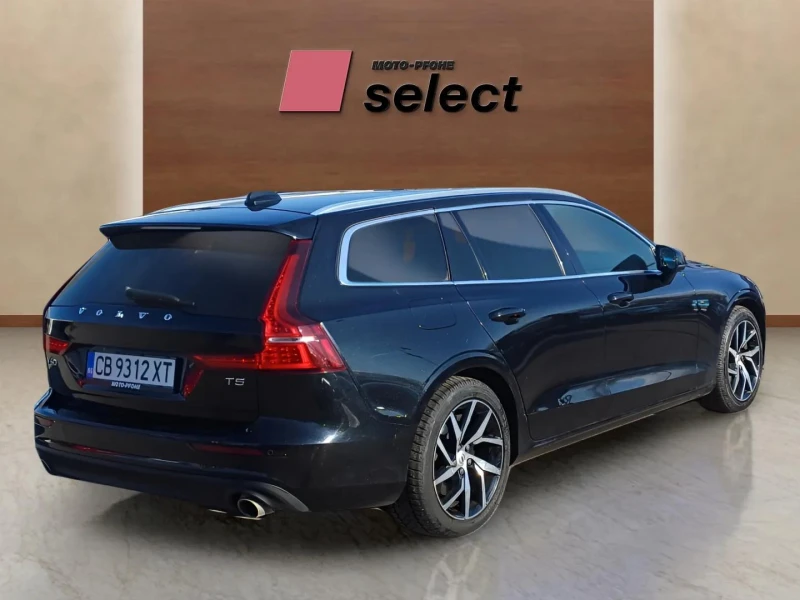 Volvo V60 2.0 i, снимка 7 - Автомобили и джипове - 48622411