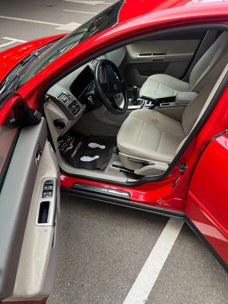 Volvo S40 II, снимка 11 - Автомобили и джипове - 52540636