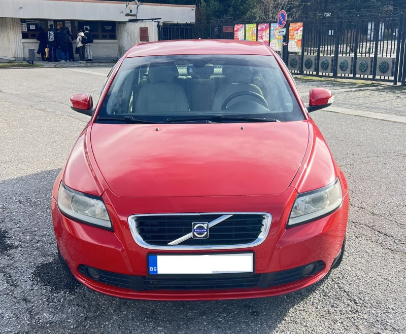 Volvo S40 II, снимка 3 - Автомобили и джипове - 52540636
