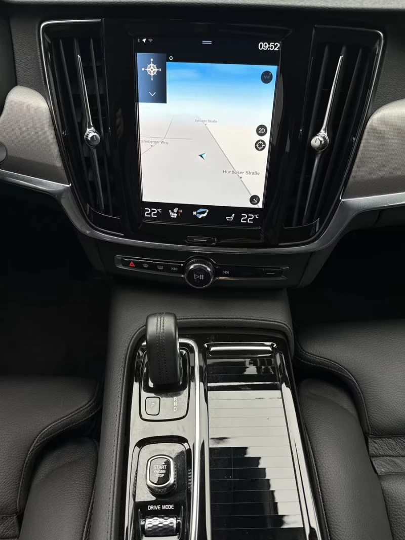 Volvo V90 T6/241HP/4X4/R-DESIGN/NAVI/HUD/CAM/H&K/874v, снимка 10 - Автомобили и джипове - 53235308