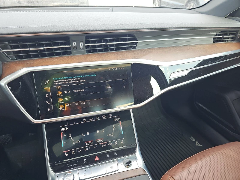 Audi A6 PREMIUM PLUS / 55 TFSI / ДИГ.ТАБЛО / ОБДУХВАНЕ, снимка 9 - Автомобили и джипове - 53361415