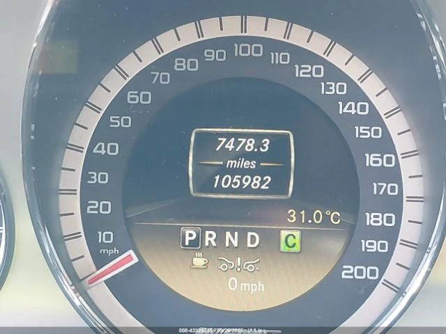 Mercedes-Benz E 63 AMG Нощен търг Днес 12.12.2025г., снимка 14 - Автомобили и джипове - 52749349