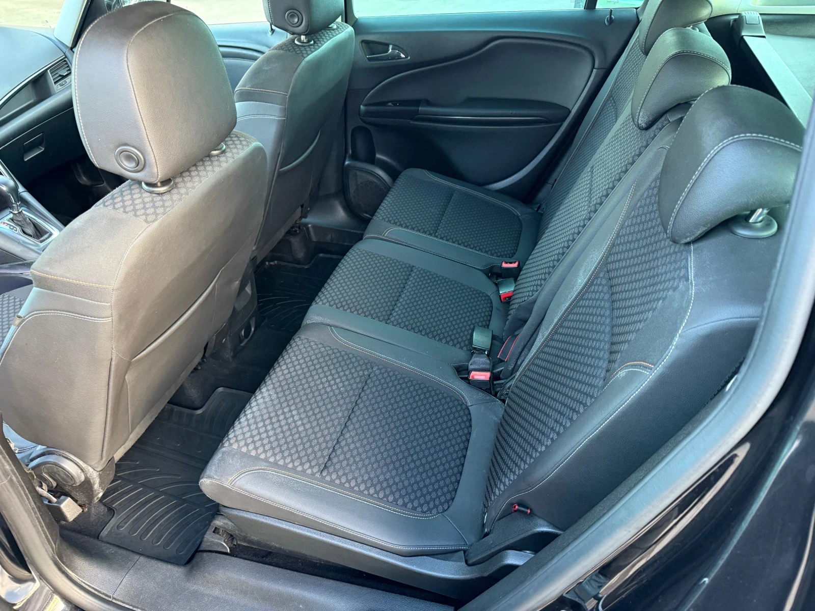 Opel Zafira 2.0DTH  | Mobile.bg   12