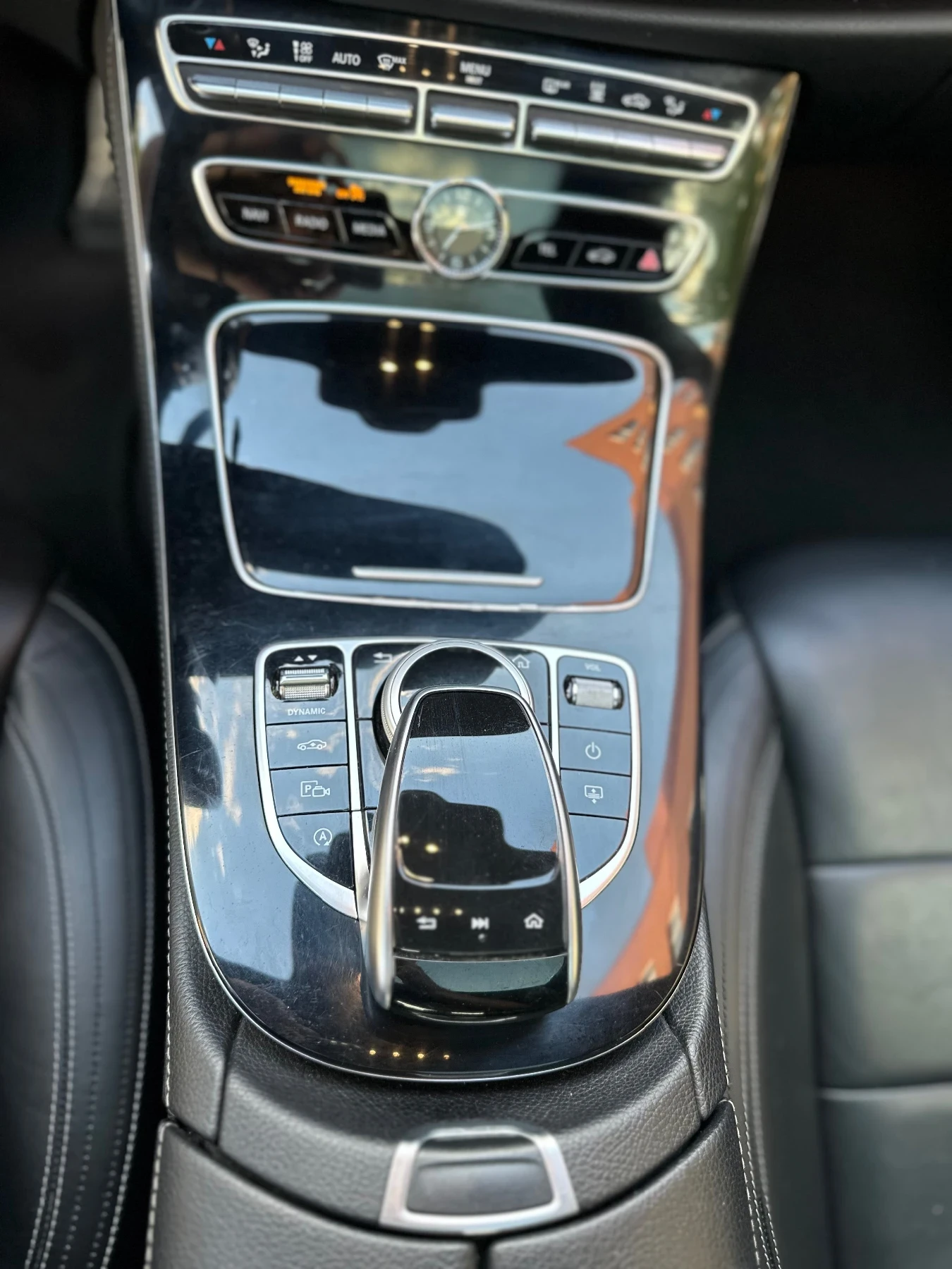 Mercedes-Benz E 350 AМG NIGHT PACK* DISTRONIC* BURMESTER* 360*  - изображение 9
