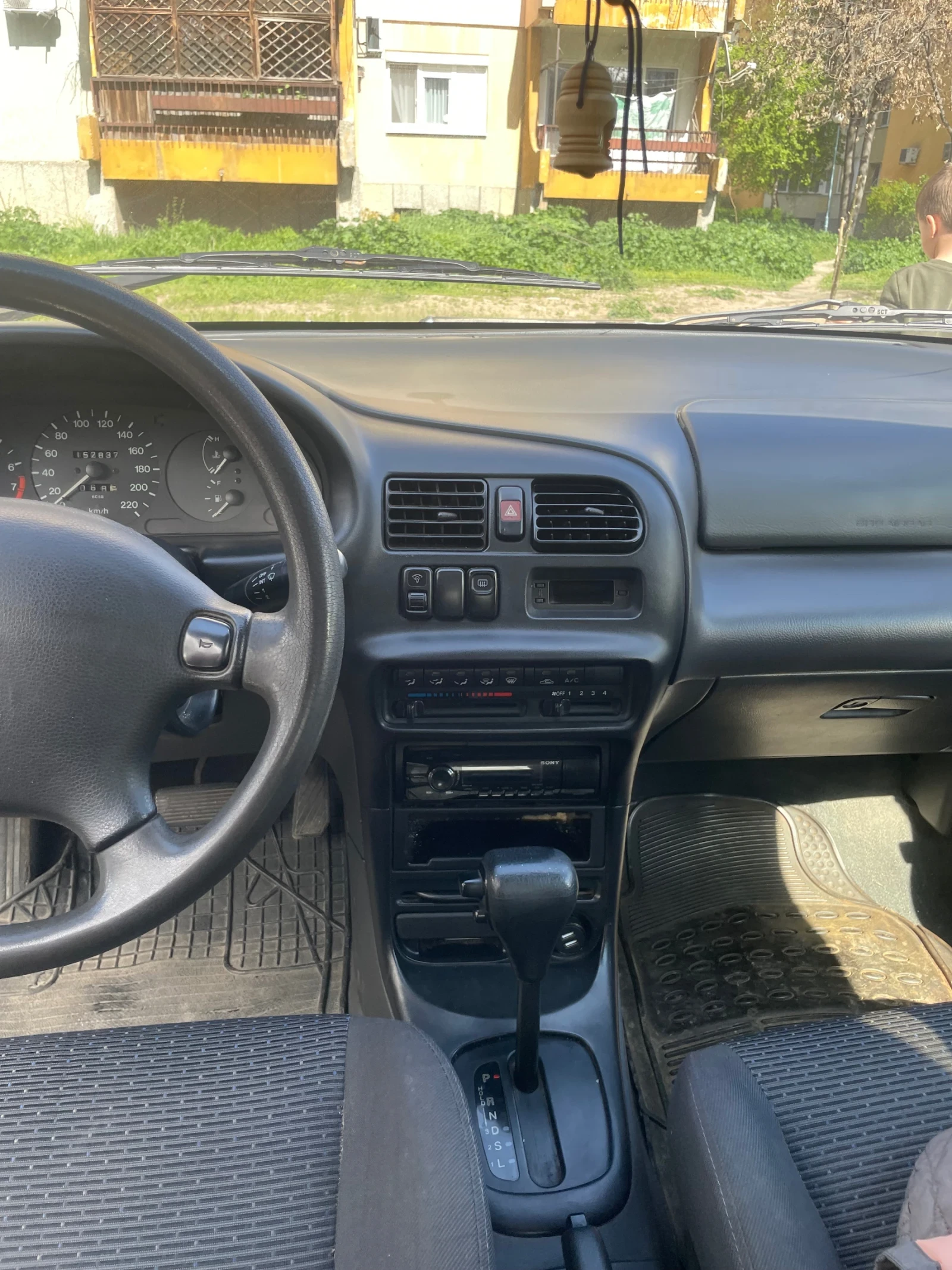Mazda 323 f АВТОМАТИК КЛИМА ГАЗ - изображение 6