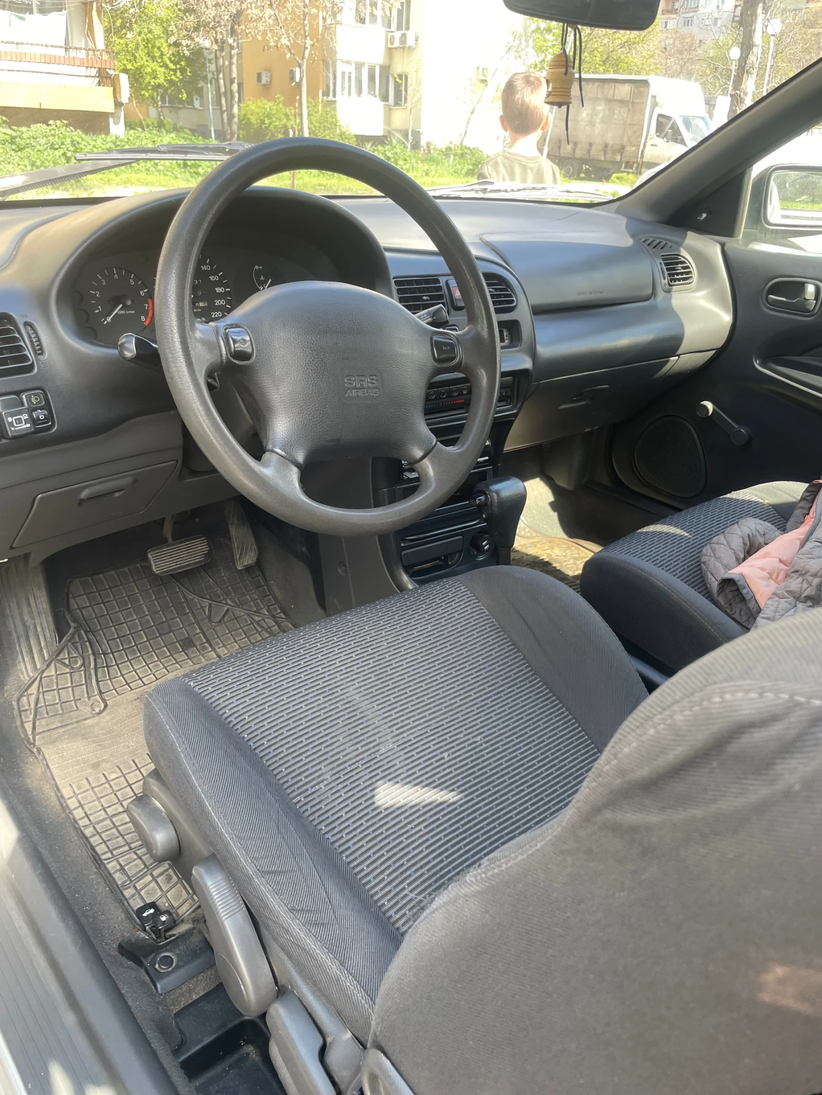 Mazda 323 f АВТОМАТИК КЛИМА ГАЗ - изображение 9