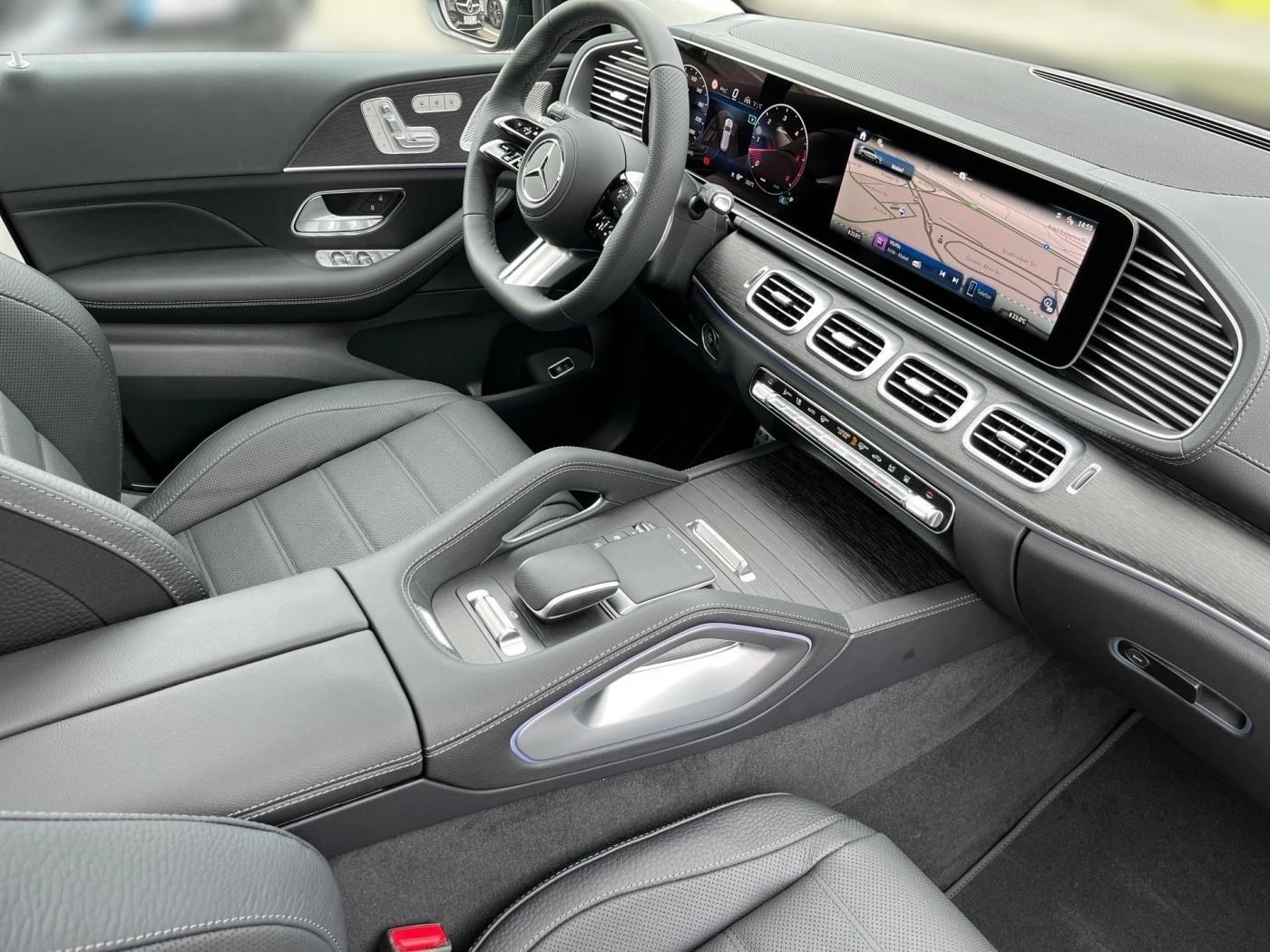 Mercedes-Benz GLS 450 d 4MATIC AMG AIRMATIC 360 CAMERA PANO  - изображение 8