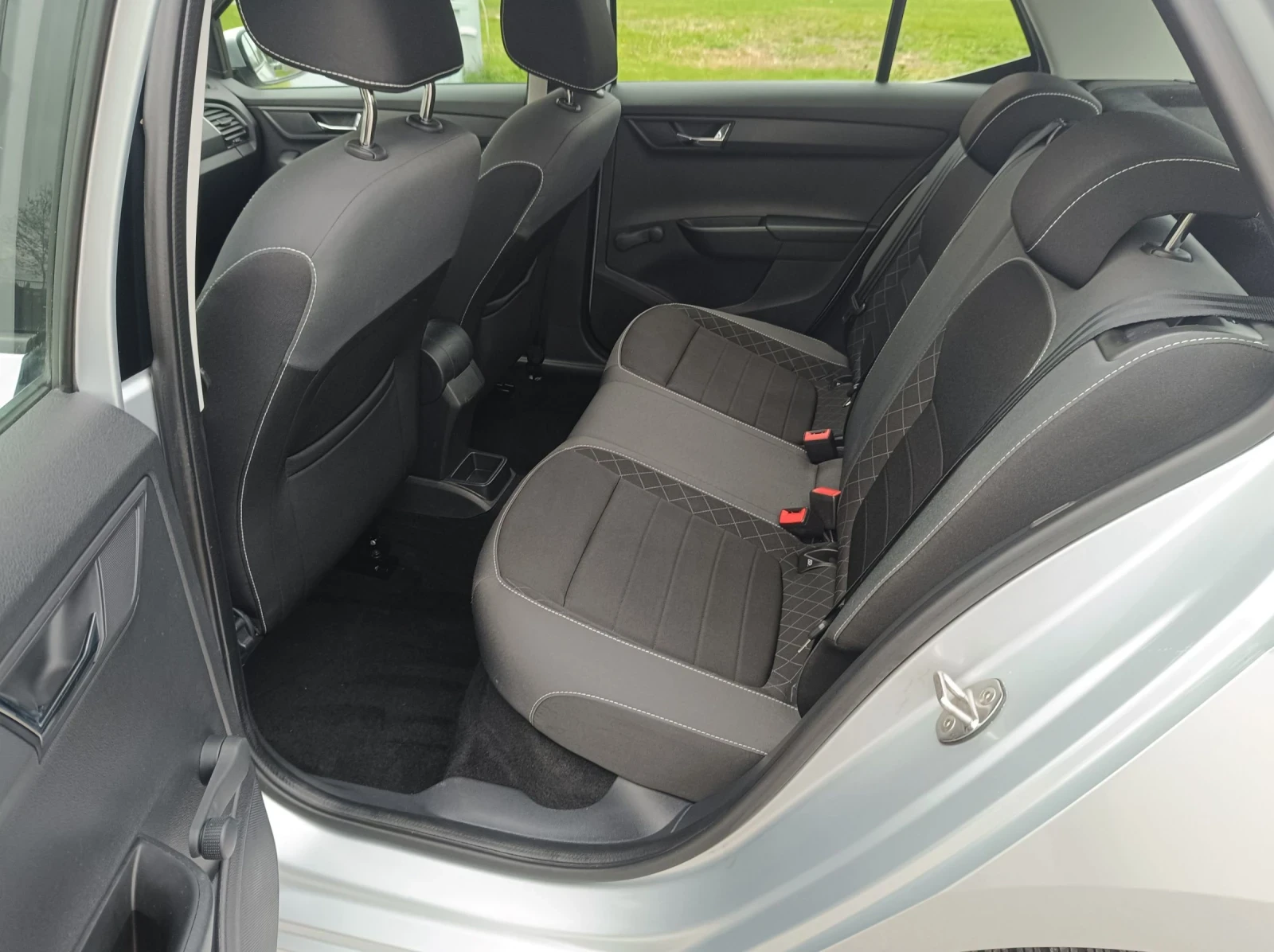 Skoda Fabia 71.000 km. | Mobile.bg   13