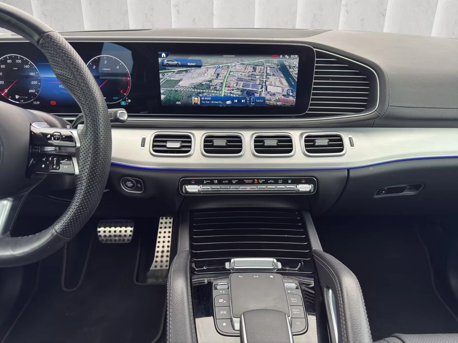 Mercedes-Benz GLS 450 4MATIC/367HP/AMG/PANO/7S/MASSAGE/BURM/HUD/567g | Mobile.bg   12