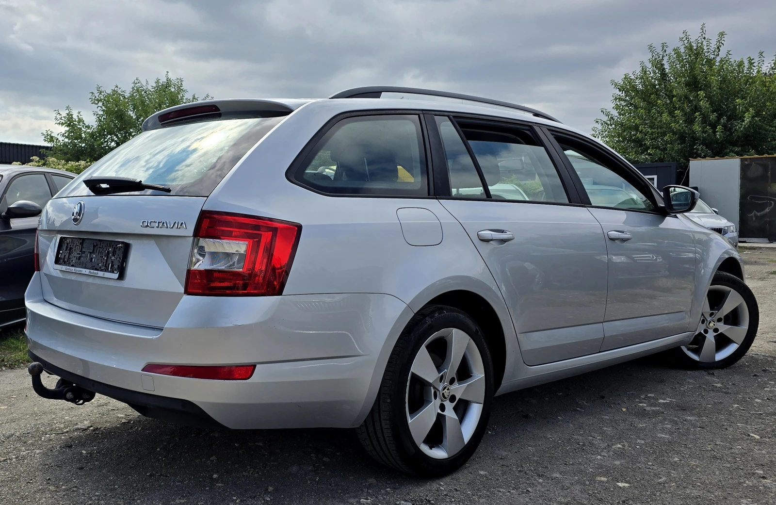 Skoda Octavia  / * 1.8/180hp/EURO 6 | Mobile.bg   4