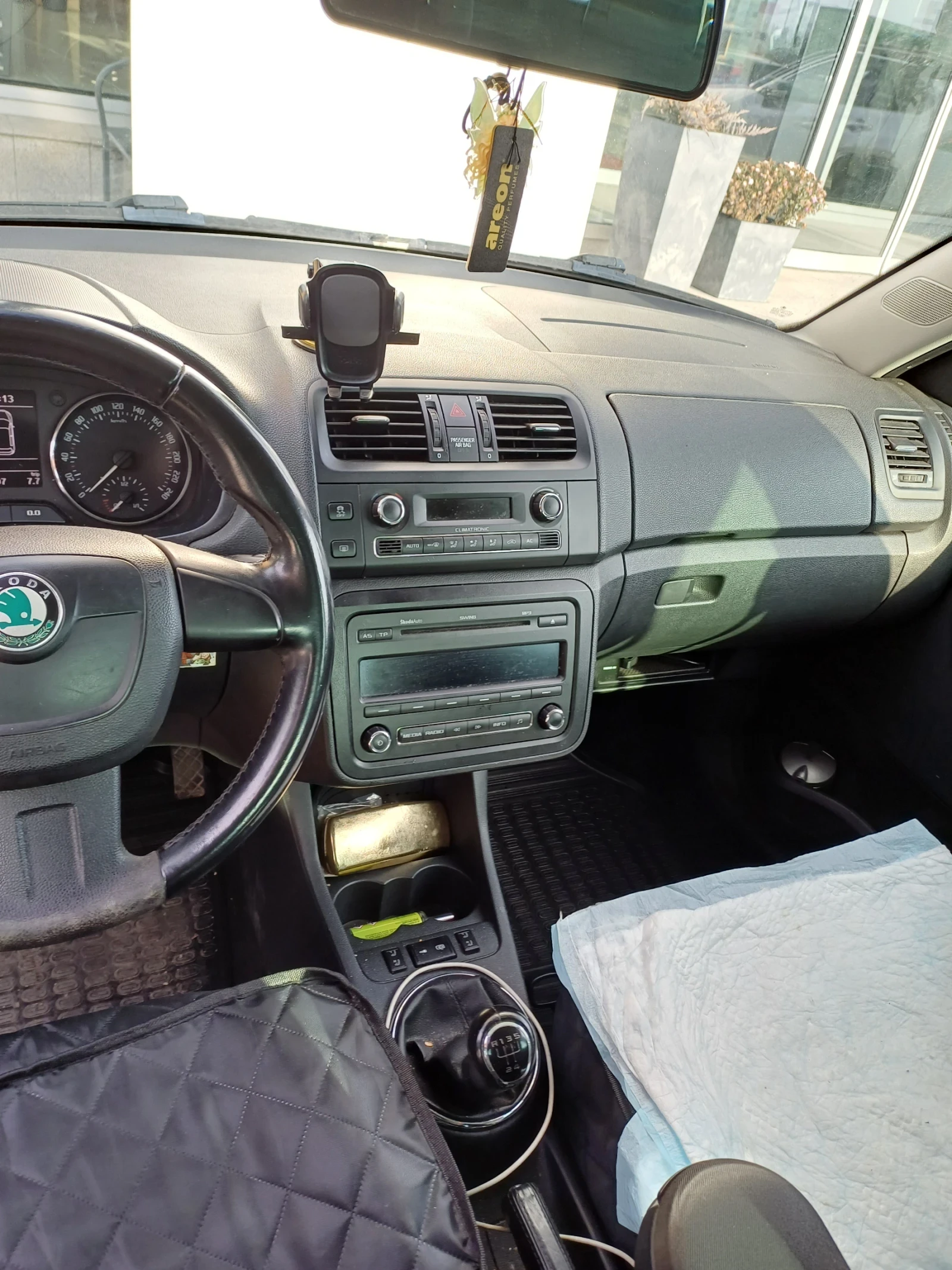 Skoda Fabia 1.2 TSI - изображение 6