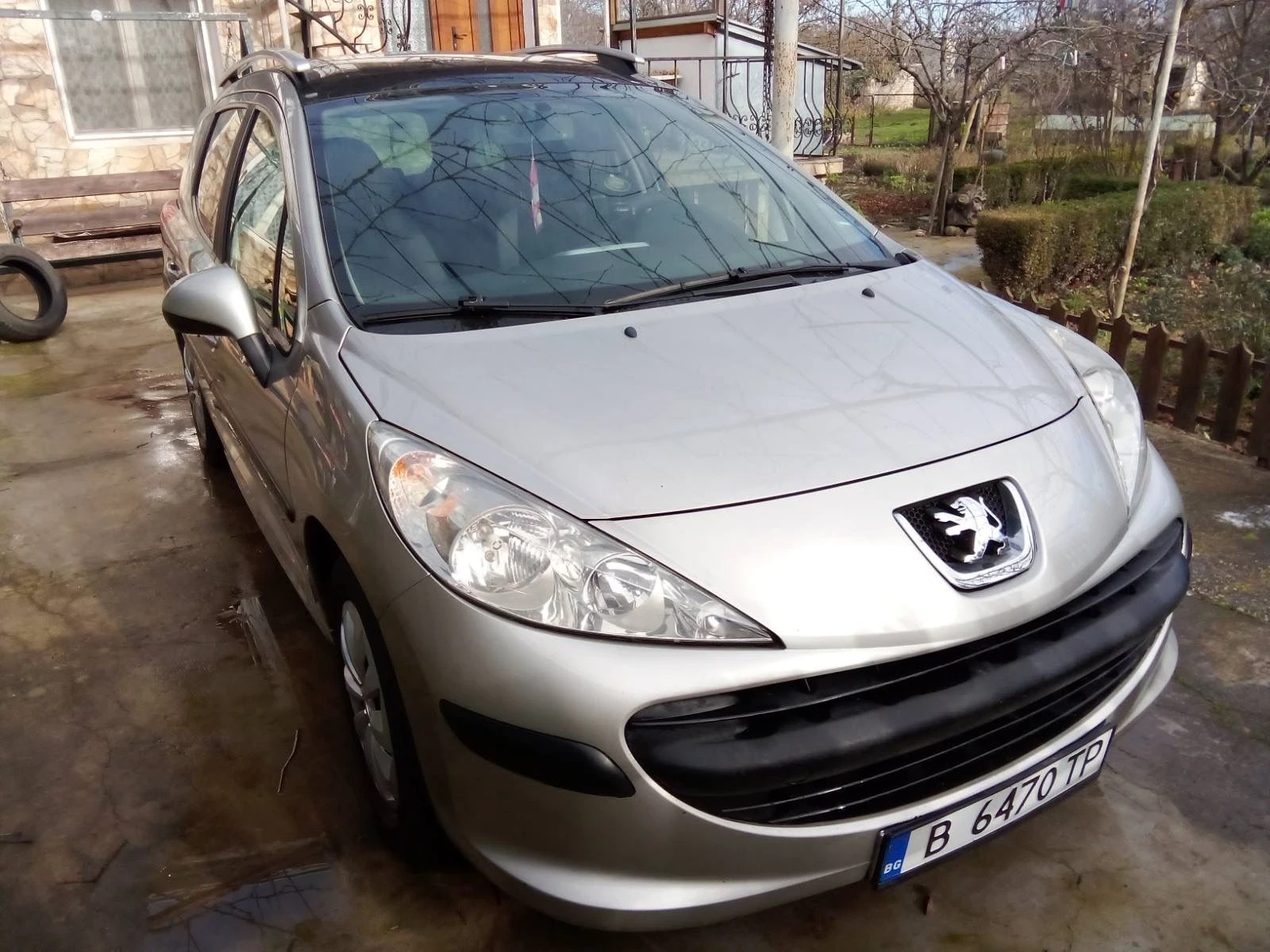 Peugeot 207 SW - изображение 4