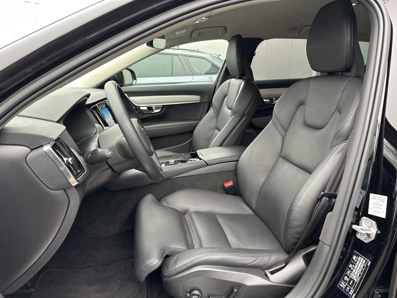 Volvo V90 T6/241HP/4X4/R-DESIGN/NAVI/HUD/CAM/H&K/874v - изображение 8