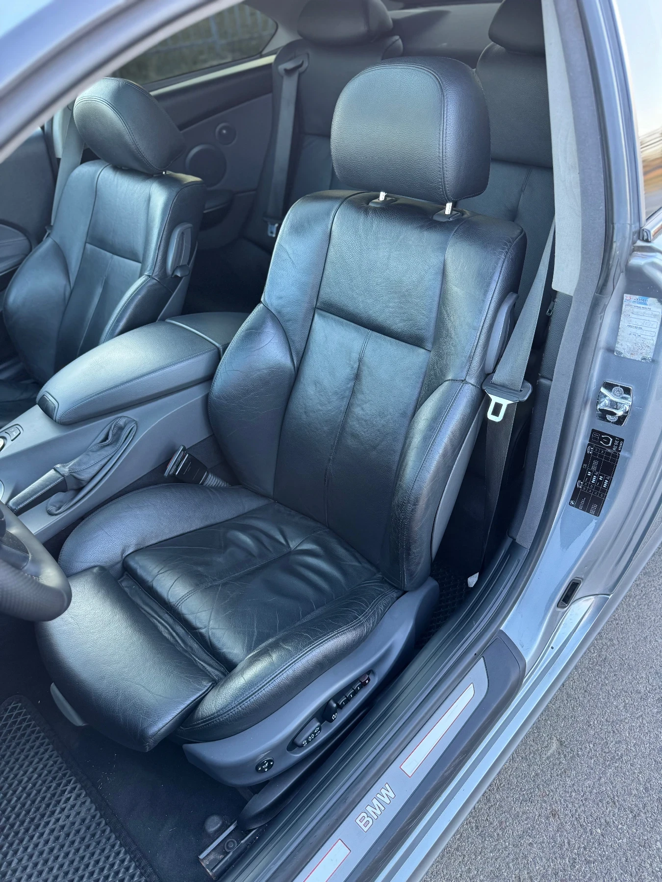 BMW 645 Ci/Panorama/Logic 7/Recaro/Подгрев, снимка 10 - Автомобили и джипове - 53832424