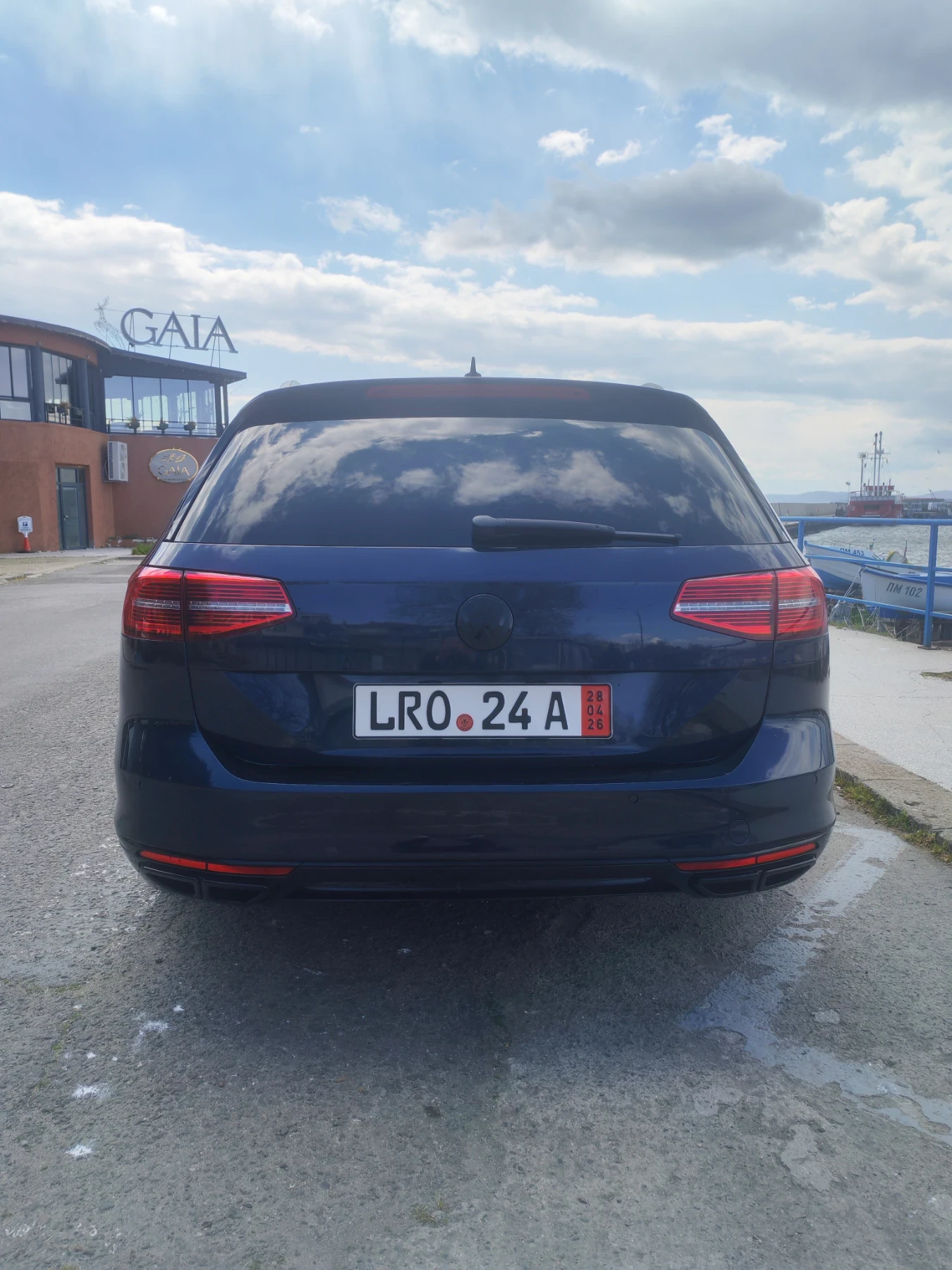 VW Passat Passat B8, 4Motion, 239ps, снимка 6 - Автомобили и джипове - 54140944