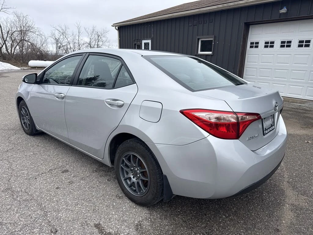 Toyota Corolla LE* АвтоКредит* (ЦЕНА ДО БГ), снимка 4 - Автомобили и джипове - 54148531