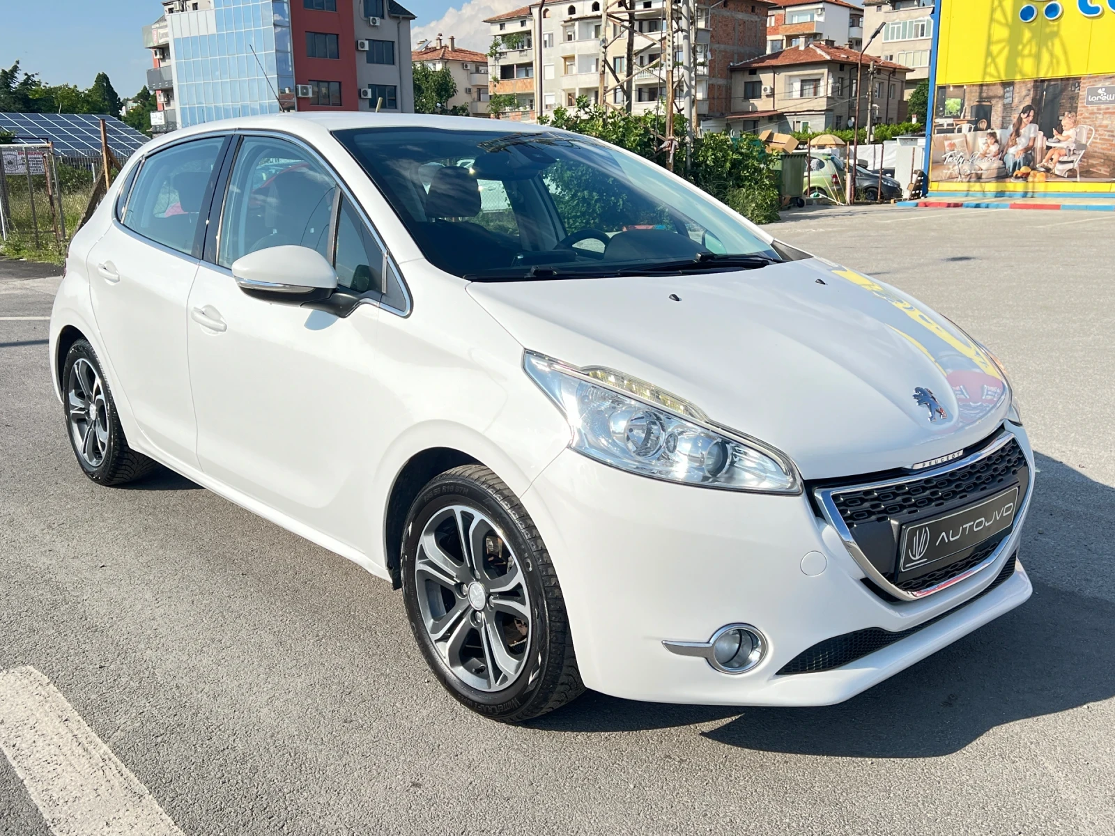 Peugeot 208 ГАЗ/LPG, снимка 2 - Автомобили и джипове - 54508862