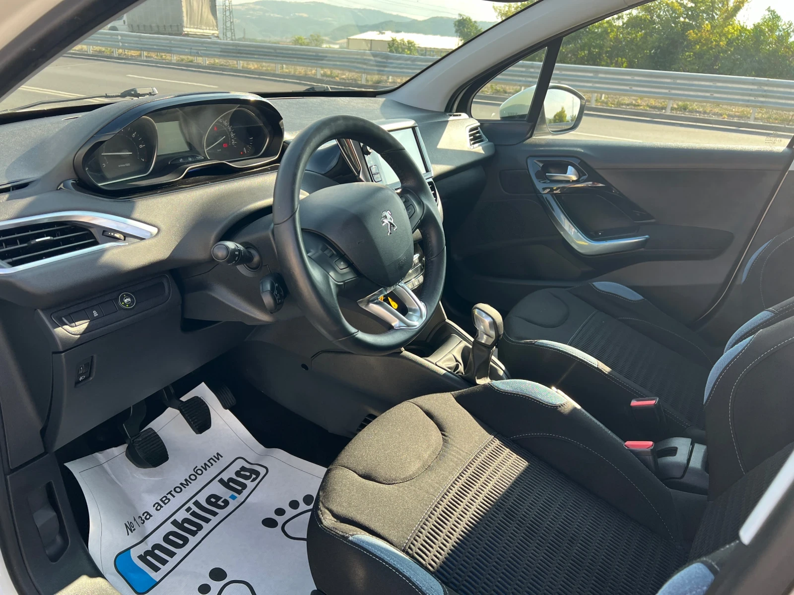 Peugeot 208 ГАЗ/LPG, снимка 13 - Автомобили и джипове - 54508862