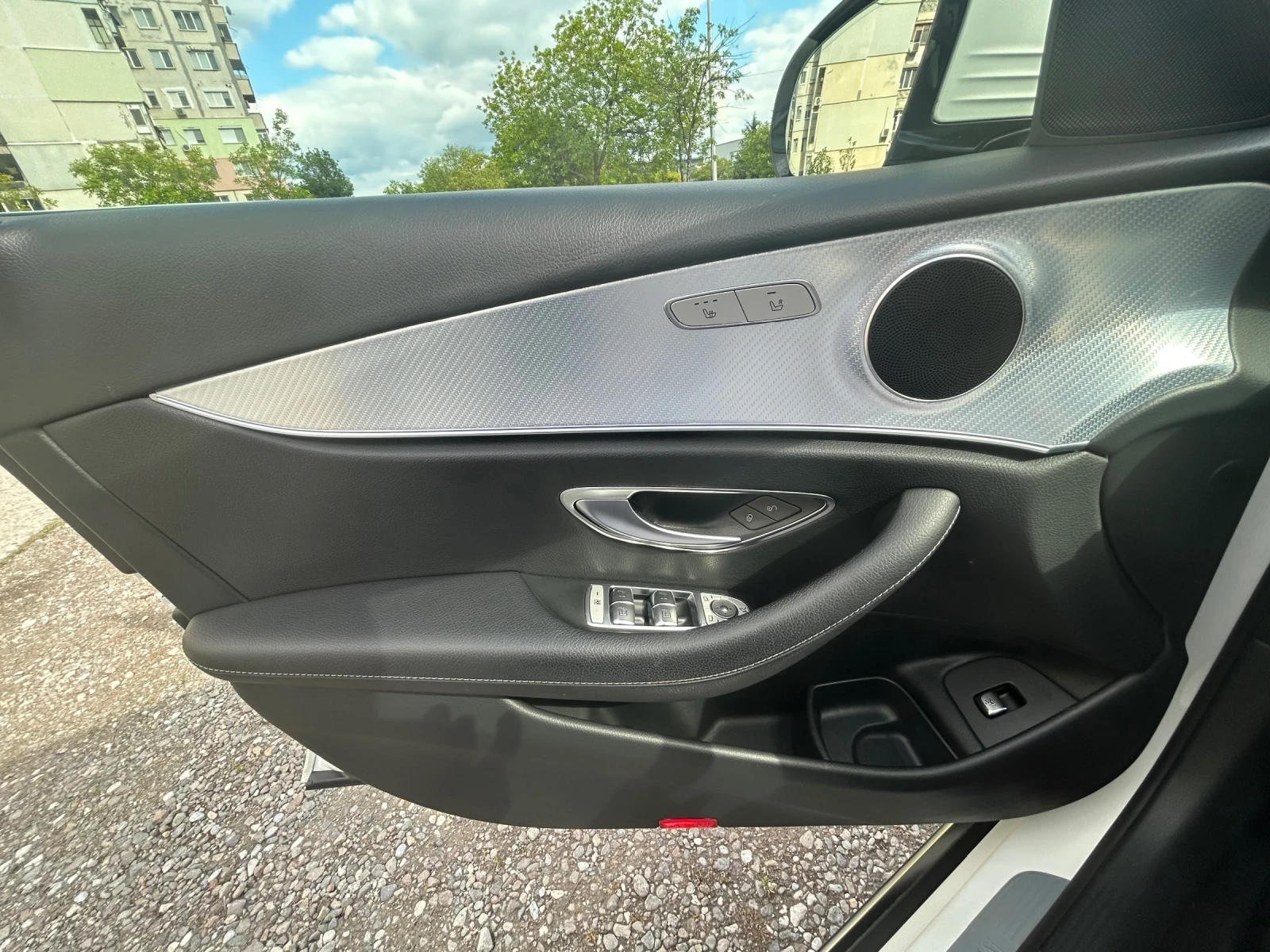 Mercedes-Benz E 220 Е-klass All terrain, снимка 16 - Автомобили и джипове - 54399456