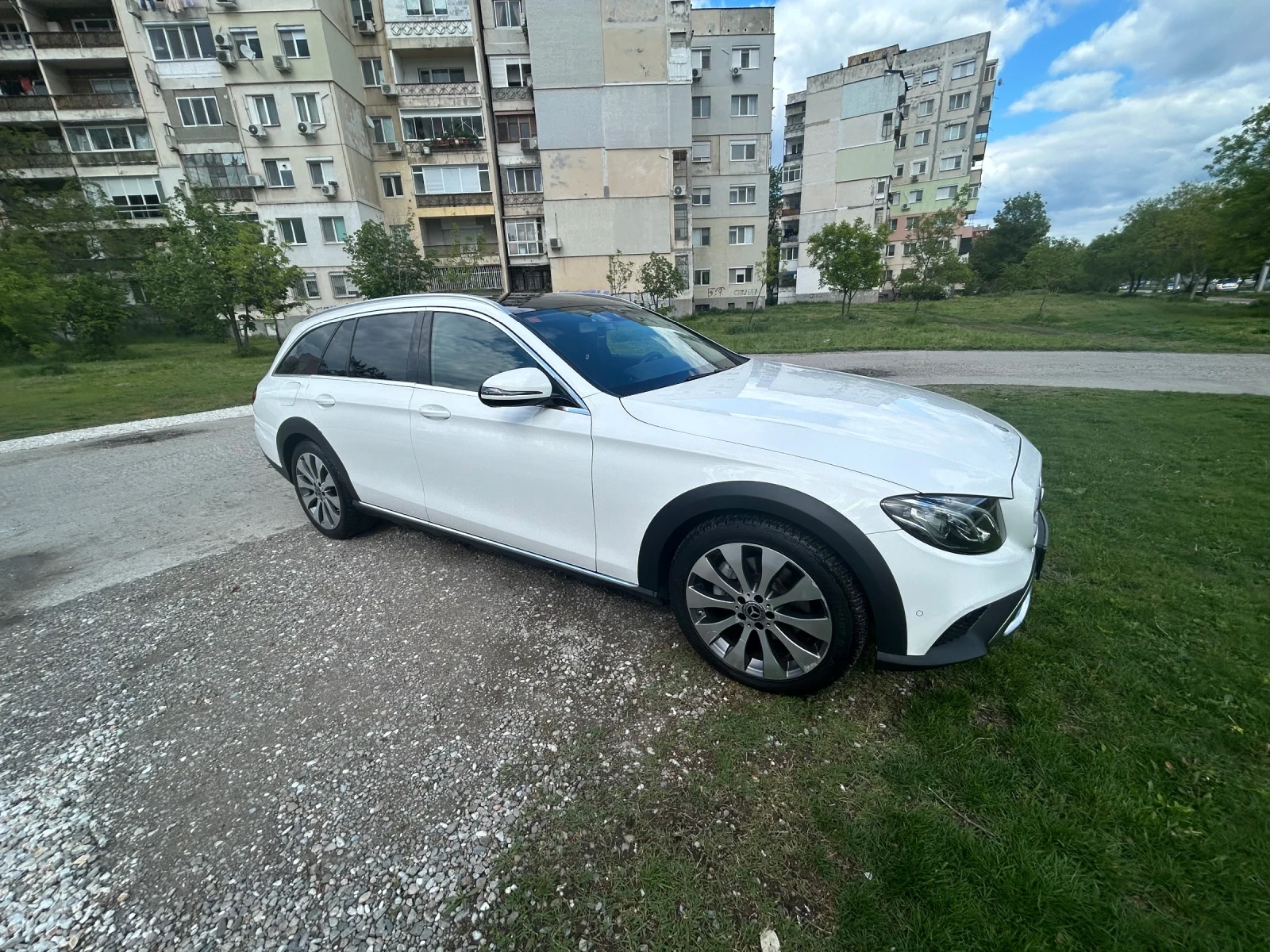 Mercedes-Benz E 220 Е-klass All terrain, снимка 2 - Автомобили и джипове - 54399456