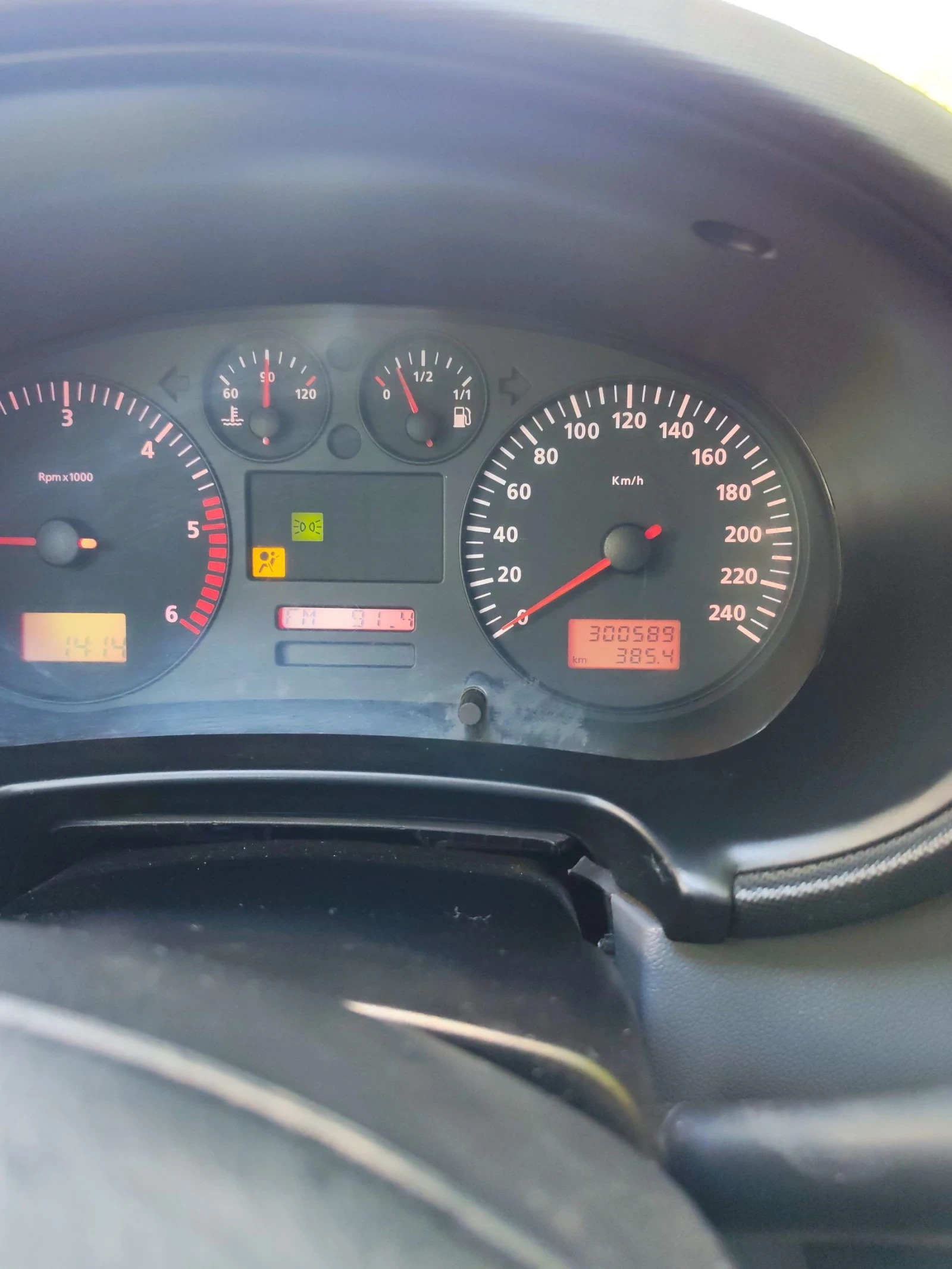 Seat Toledo 1900, снимка 9 - Автомобили и джипове - 54775684