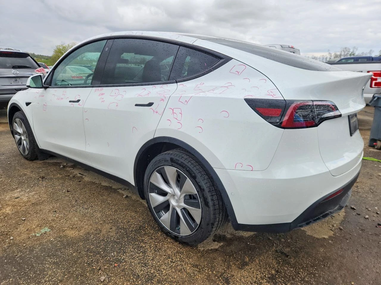 Tesla Model Y * Long Range* Dual Motor* КОЖА* ПАНОРАМА* ПОДГРЕВ*, снимка 2 - Автомобили и джипове - 54943047