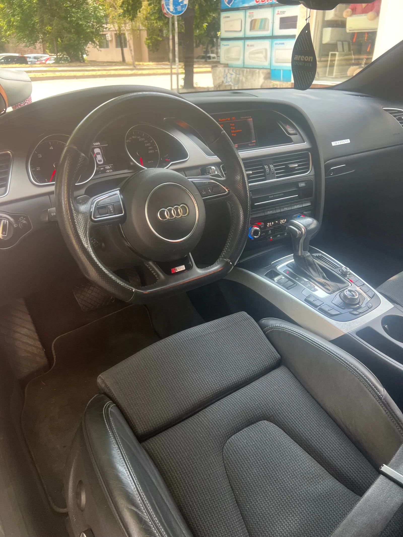 Audi A5 2.0 S-line, снимка 10 - Автомобили и джипове - 55348832