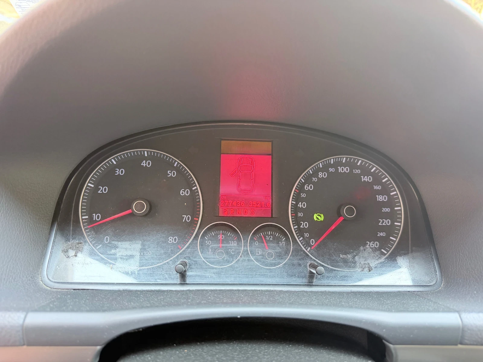 VW Touran, снимка 12 - Автомобили и джипове - 55715663