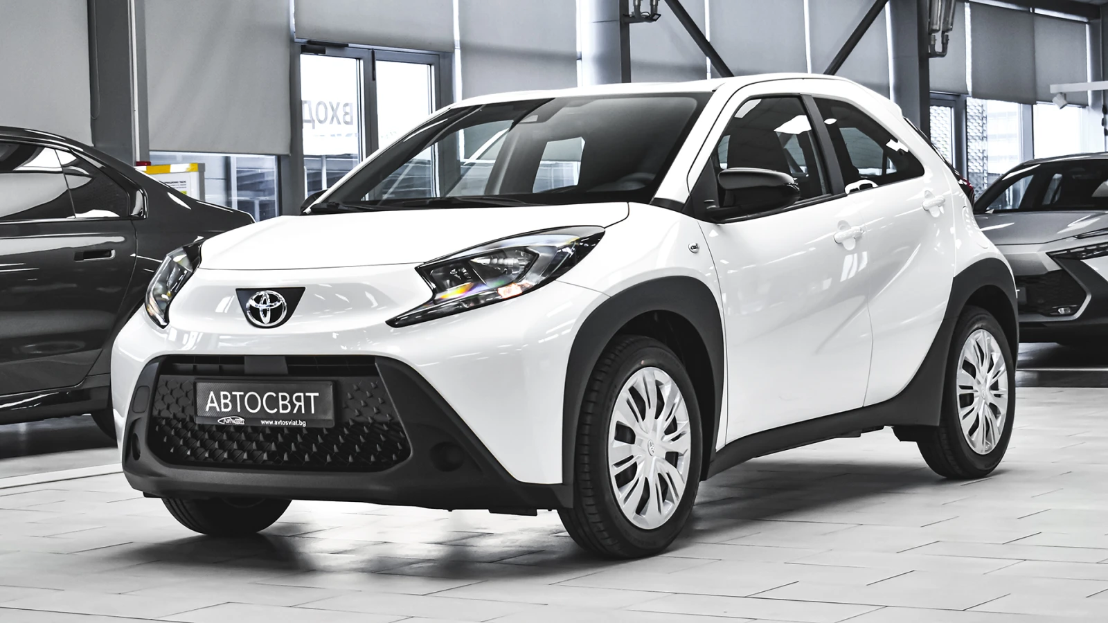 Toyota Aygo X PLAY 1.0 VVT-i, снимка 4 - Автомобили и джипове - 55836501