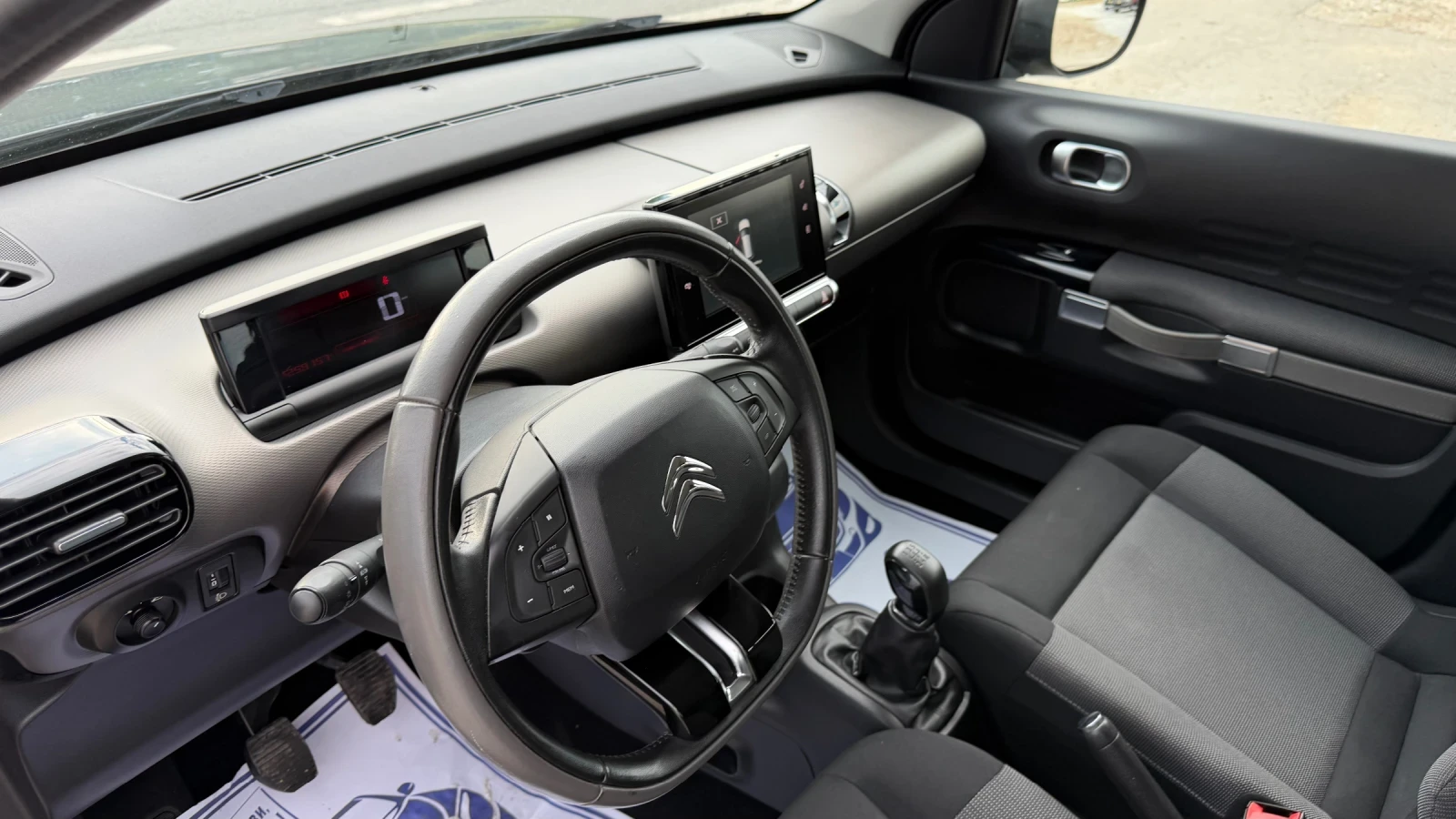 Citroen C4 Cactus 1.6HDI EURO6, снимка 11 - Автомобили и джипове - 55867854