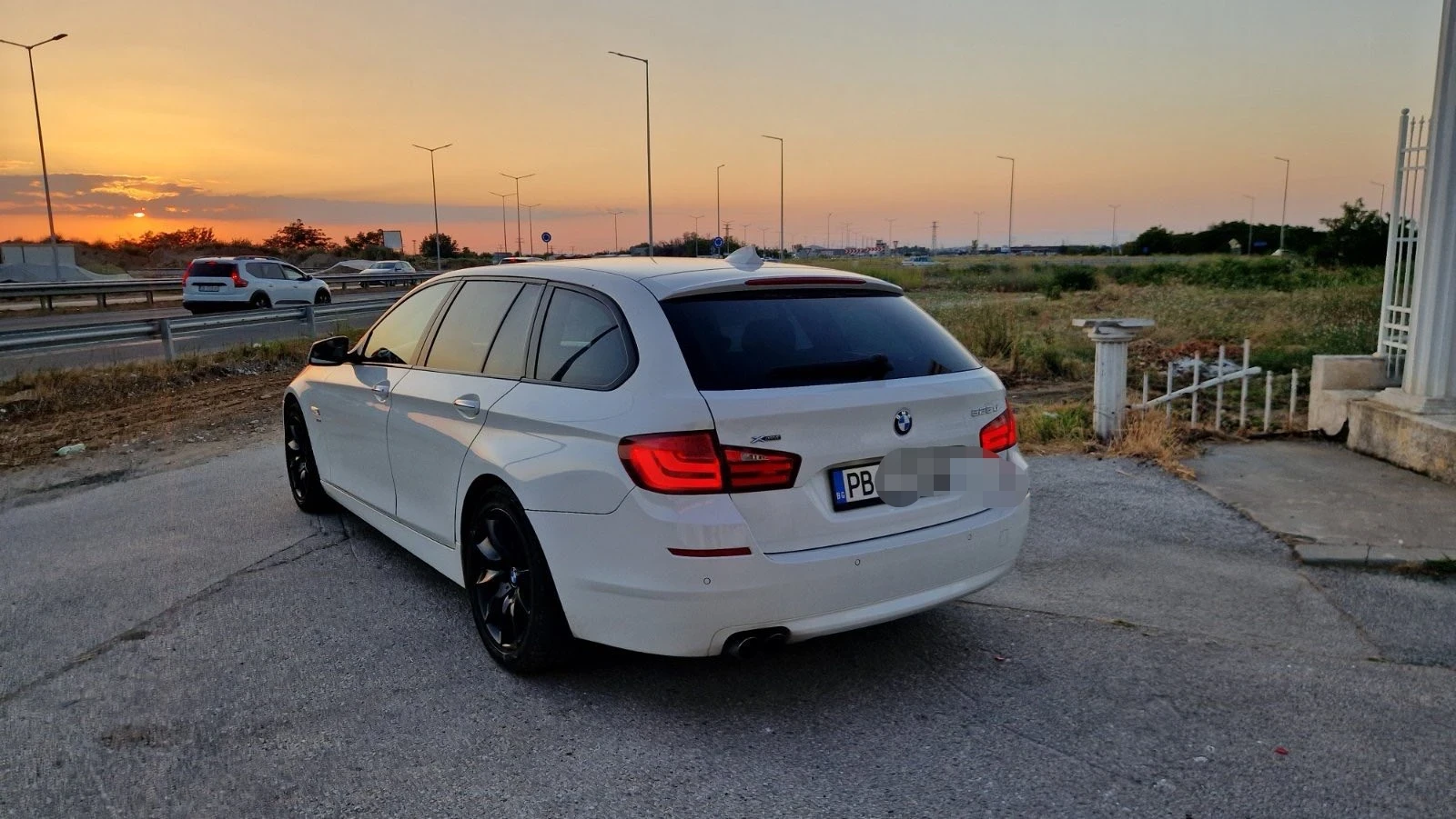 BMW 525 xDrive 218к.с., снимка 4 - Автомобили и джипове - 56522607