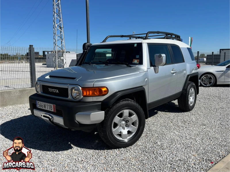 Toyota Fj cruiser 4.0VVTI/4WD, снимка 1 - Автомобили и джипове - 47459021