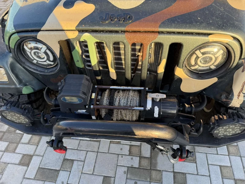 Jeep Wrangler 4.0 ERH , снимка 12 - Автомобили и джипове - 52217839