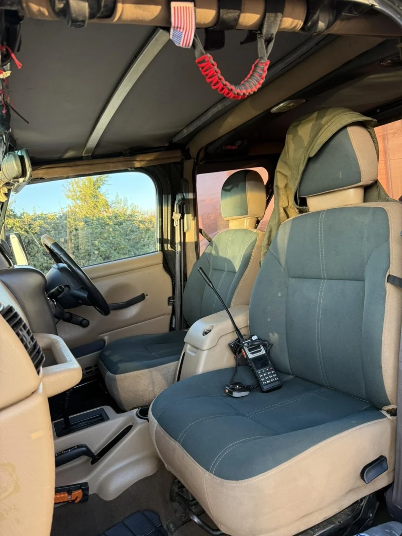 Jeep Wrangler 4.0 ERH , снимка 14 - Автомобили и джипове - 52217839