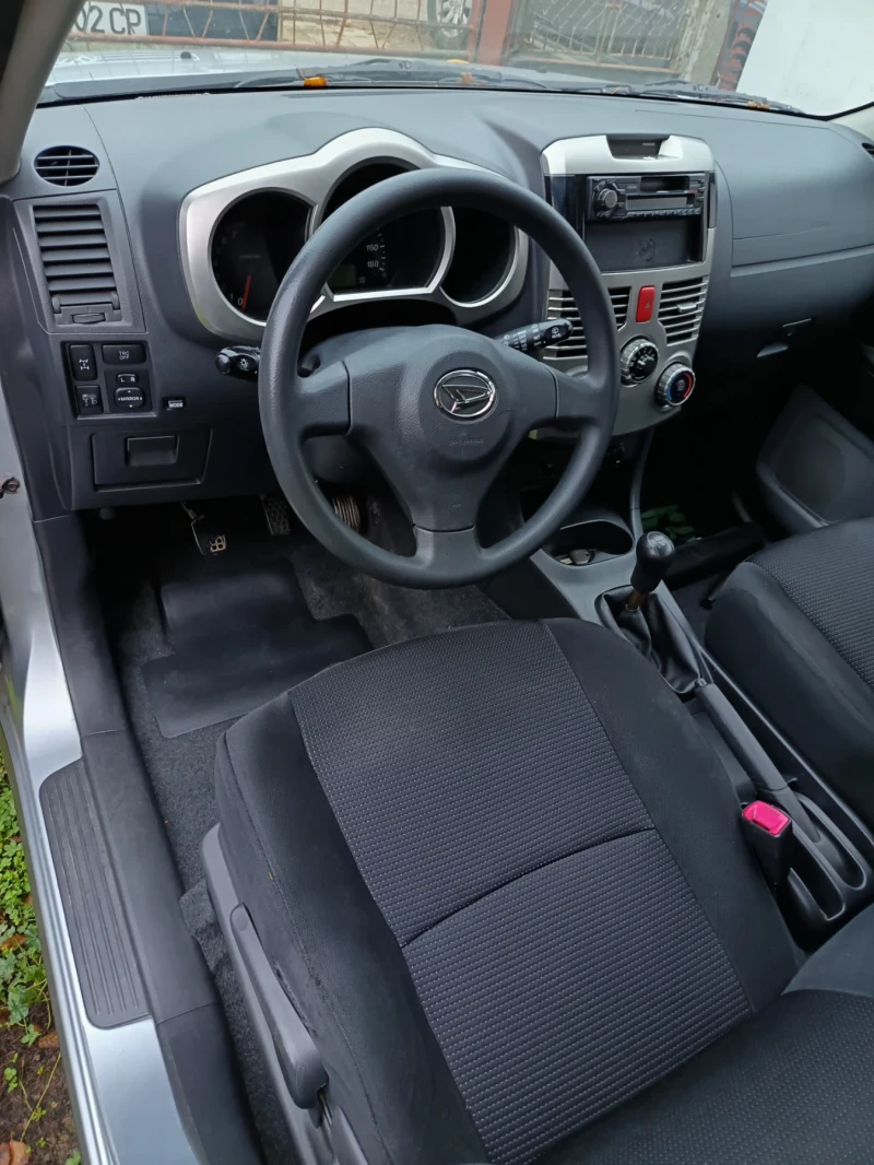 Daihatsu Terios 1, 5, снимка 16 - Автомобили и джипове - 52353535